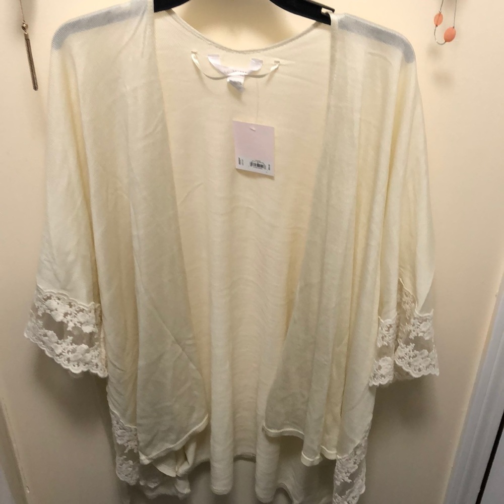 Woman’s one size kimono